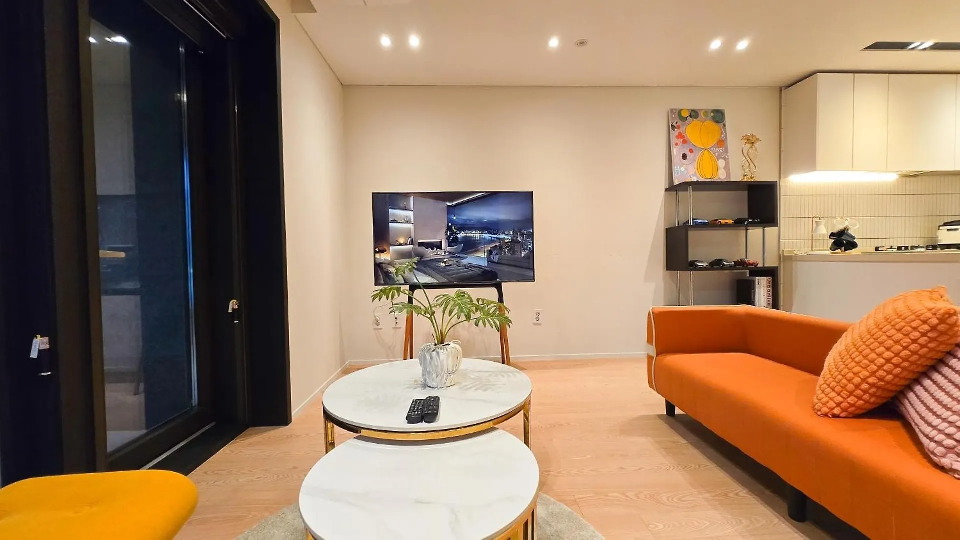 Unique House Hotel Incheon