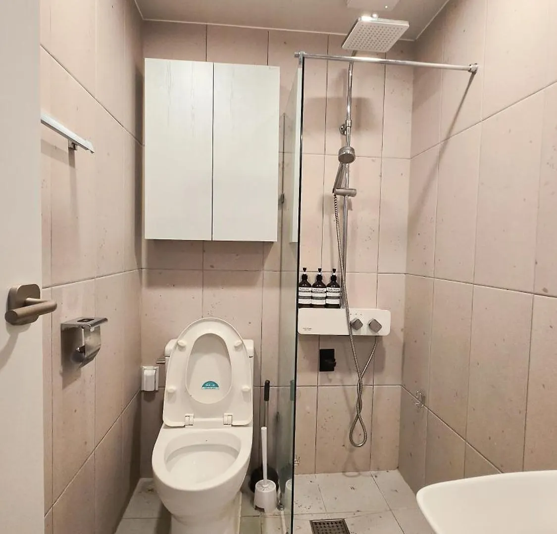 Unique House Hotel Incheon