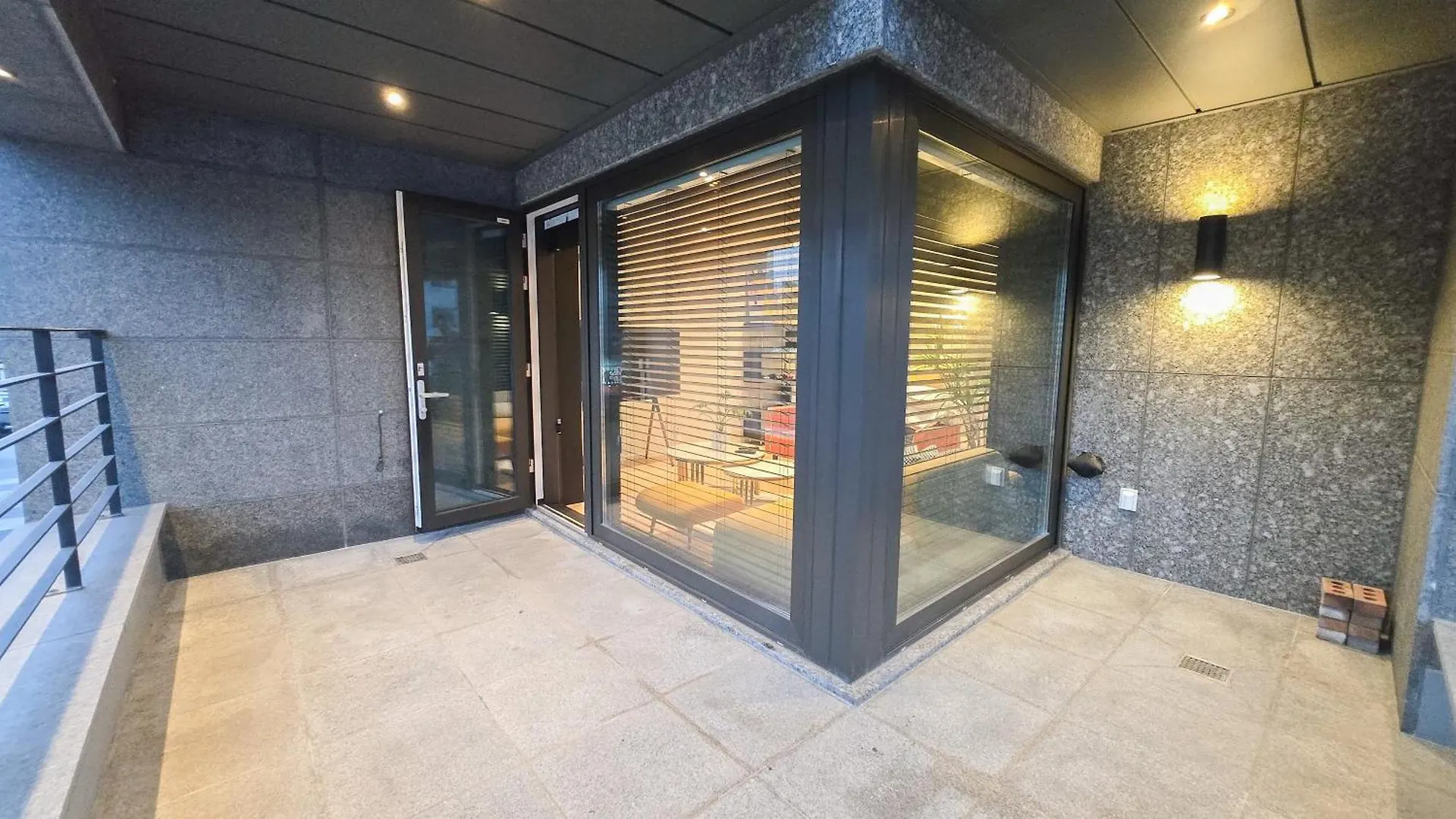 Unique House Hotel Incheon 3*,  South Korea