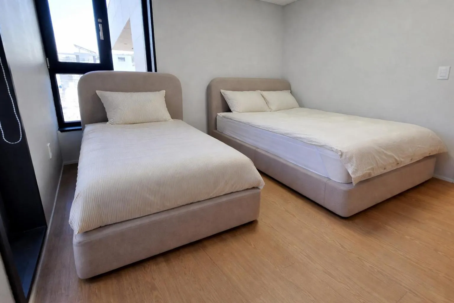 Unique House Hotel Incheon 3*,  South Korea