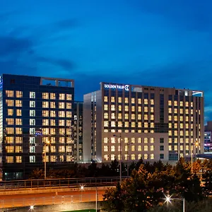 Hotel Golden Tulip Airport