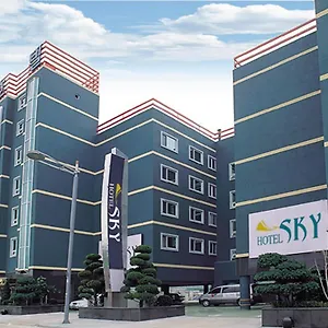 Sky, Airport ホテル